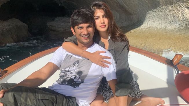 Selain Rhea Chakraborty, Eks Staf Sushant Singh Juga Ditangkap Polisi