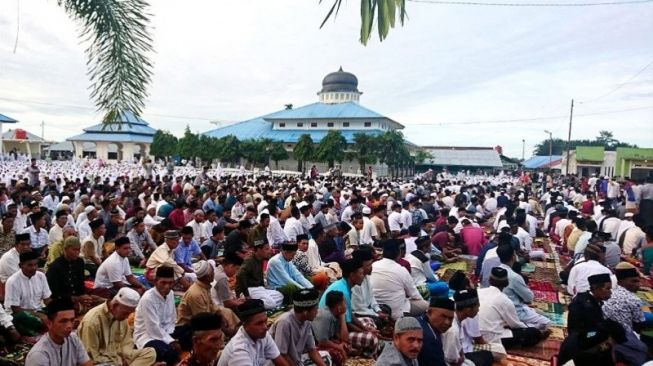 Tarekat Syattariyah Aceh Sholat Idul Adha Hari Ini, Teuku Raja Jadi Khatib