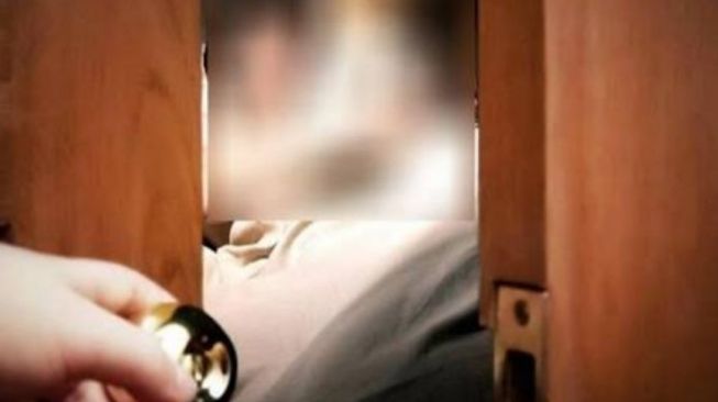 Pesta Miras di Penginapan, Empat Warga Diamankan Polisi