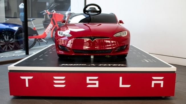 Tesla Model Y, diabadikan di San Francisco, California, Amerika Serikat, sekitar Januari 2020 [Shutterstock].