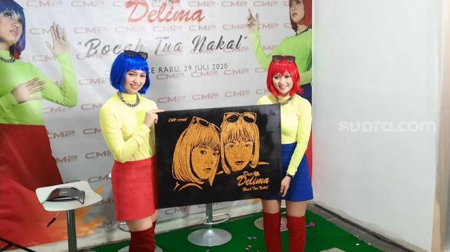 Pernah Dilecehkan Penonton, Duo Delima Rilis Lagu Bocah Tua Nakal