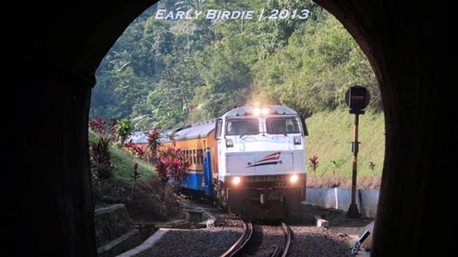 Argo Parahyangan Hadir Kembali untuk Pengguna Kereta Api