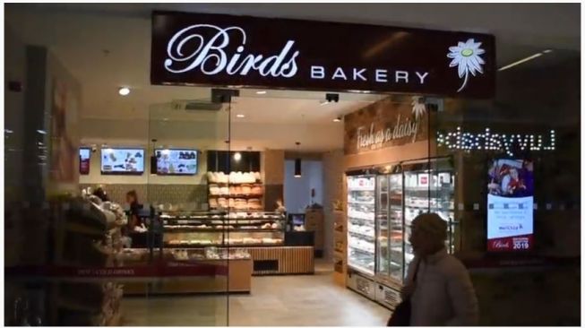 Toko roti Birds bakery. (youtube/Birds Bakery)