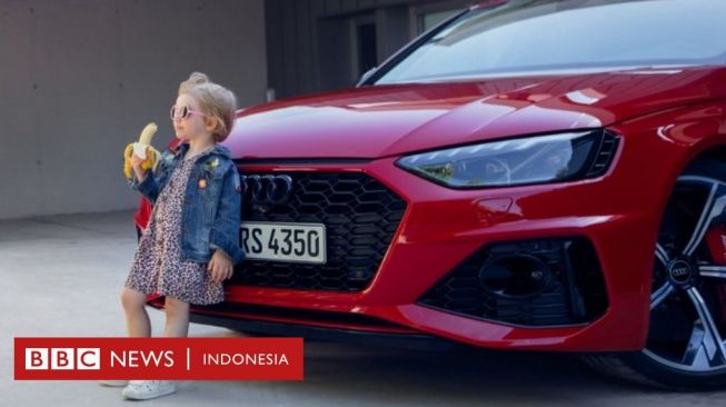 Audi Tarik Kembali Foto Iklan Ini,  Kritikus Menilai Posenya Provokatif