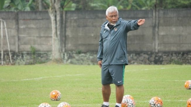 Mantan Pelatih Timnas Indonesia Putri, Satia Bagdja, meninggal dunia karena sakit, Senin (4/8/2020). (dok. PSSI).