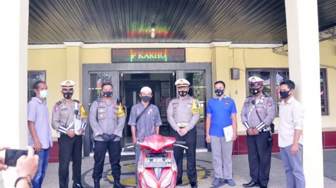 Hilang 5 Tahun, Sepeda Motor Pria di Balintan Ditemukan saat Kelahiran Anak