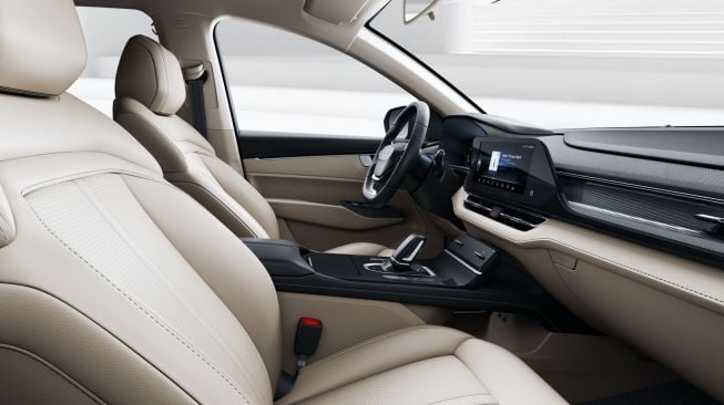 Interior dari Wuling Victory, jok warna krem mendominasi (Carscoops)