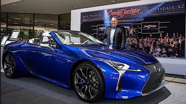 Pemenang lelang mobil Lexus LC500 convertible (Autoevolution)