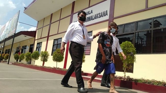 Tulis Polisi Juga Saya Makan di FB, Anak Jalanan Bertato Ditangkap