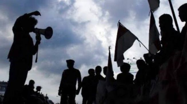 Warga Curug Tangerang Sepakati Hasil Mediasi dengan Pabrik Peleburan Besi