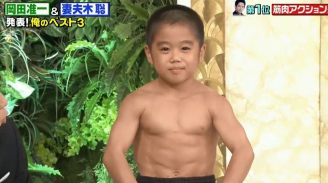 Berperut Six Pack, "Bruce Lee" Cilik Ini Punya Ratusan Ribu Follower