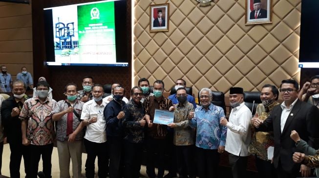 Sepakat Bentuk Tim dengan DPR, Serikat Pekerja Pastikan Tak Tinggalkan Aksi