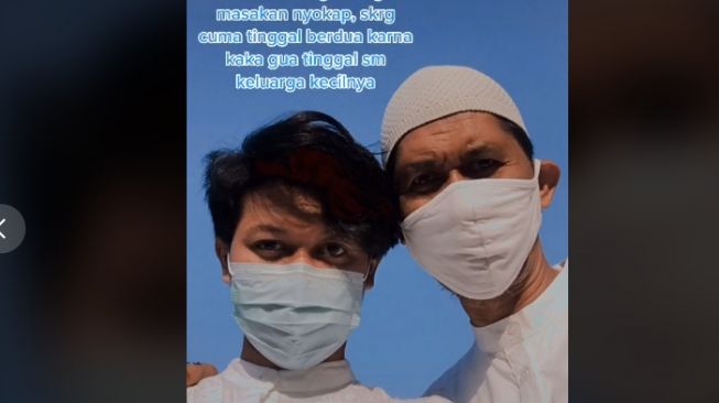 Ibu Nikah Lagi tapi Ayah Masih Simpan Foto, Curhat Anak Viral di Medsos