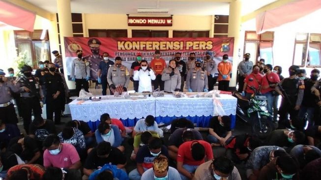 45 Pendekar Silat PSHT Jadi tersangka Kerusuhan di 2 Desa di Situbondo