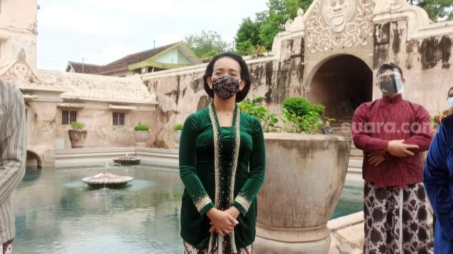 Anggun dan Berwibawa, Ini 5 Pakaian Adat Yogyakarta untuk Wanita dan Pria