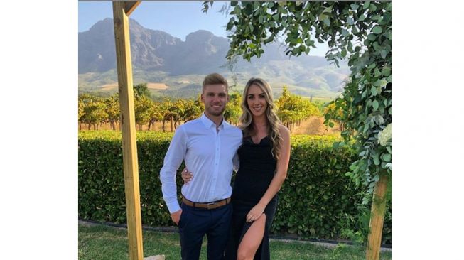 Pacar Brad Binder, Courtney Renniers (instagram)