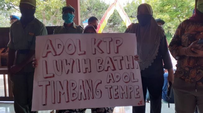 Catut KTP Guna Dukung Calon Independen, Warga Nglegi Tuntut Pamong Mundur