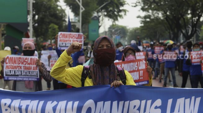 10 Pedoman Demonstrasi, dari Pakai Masker sampai Kantongi Nomor LBH