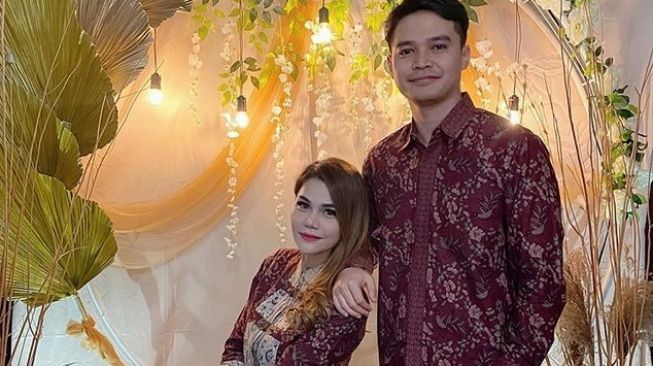 DJ Katty Butterfly dan Aiman Ricky Jadi Anak SD, Warganet Malah Lakukan Ini