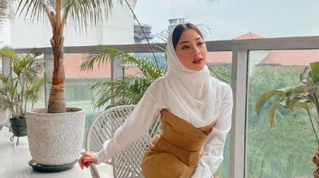 Sering Tampil Berhijab, Nikita Willy Sudah Mantap Hijrah?