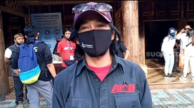 Ketua Asosiasi Pendaki Gunung Indonesia, Vita Landra, saat berbincang dengan Suara.com. (Lilis Varwati/Suara.com)