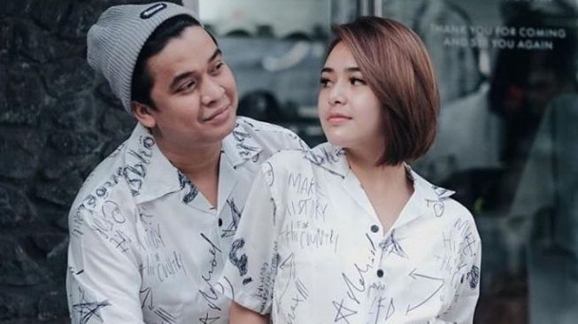 Reaksi Billy Syahputra saat disuruh putus sama 'ibu ...