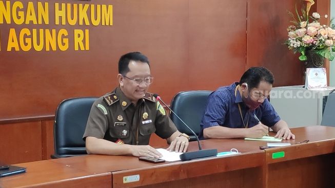 Lakukan Pemerasan ke 64 Kepsek, Kepala Kejari Indragiri Hulu Jadi Tersangka