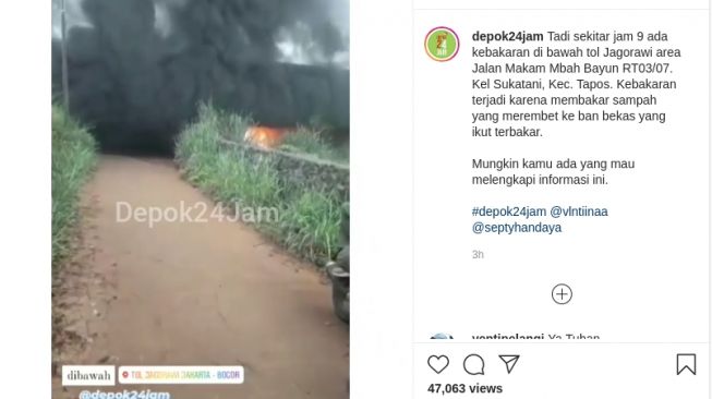 Asap hitam melambung tinggi dari terowongan Tol Jagorawi di KM 17 tepat di wilayah Kelurahan Sukatani, Kecamatan Tapos, Kota Depok, Jawa Barat bikin panik warga setempat yang disebabkan adanya kebakaran sampah di bawah terowongan tersebut. (@depok24jam)