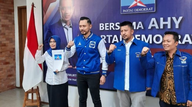 Pilkada Kediri, AHY Kasih Rekom Demokrat untuk Dhito Pramono