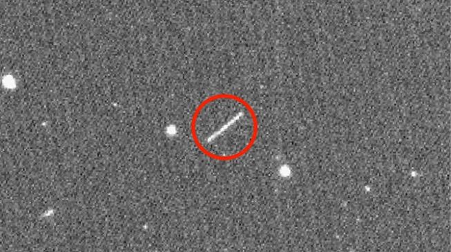 Asteroid Sebesar Mobil Lintasi Bumi dengan Jarak Terdekat Sepanjang Sejarah