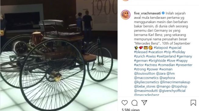 Postingan mobil MErcedes-Benz di aun Instagram Five Vi (Instagram)