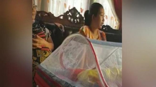 Ayu Mau Lahiran Disuruh Rapid Test, Bayi Meninggal Kehabisan Air Ketuban