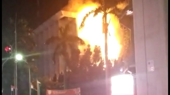 Gedung Kejagung Kebakaran, Pengendara Diminta Lewat Jalur Lain