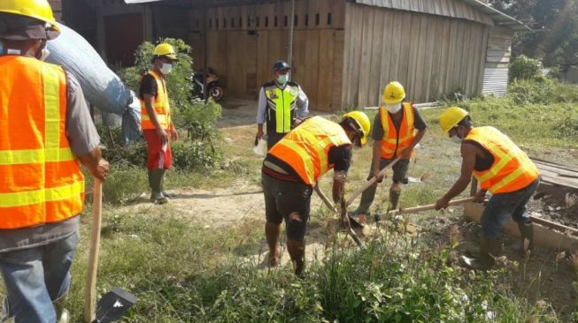 Program Padat Karya Tunai. (Dok : PUPR)