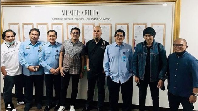 Perjuangkan Royalti Musisi, Ahmad Dhani Laporkan HKI?