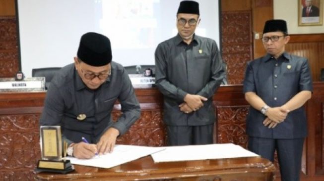 DPRD dan Pemko Bukittinggi Sepakati KUA-PPAS 2020