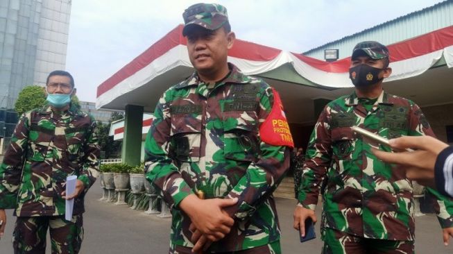 Dandim: Pelaku Penyerangan Polsek Ciracas Tak Kenakan Seragam