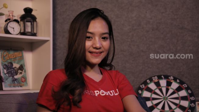 Ingin Jalannya Terbuka Lebar, Cing Lie Sa Ikut Miss Popular