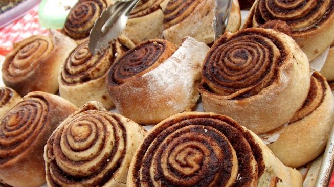 Mewah ala Kafe, Begini Cara Membuat Cinnamon Roll Lezat di Rumah