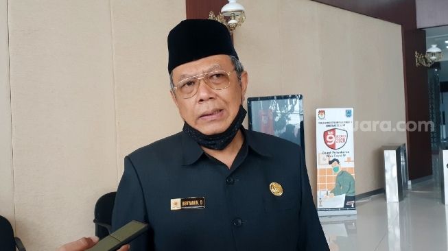 Wakil Wali Kota Tangerang Selatan Benyamin Davnie ditemui di DPRD Kota Tangsel, Rabu (2/9/2020). [Suara.com/Wivy Hikmatullah]