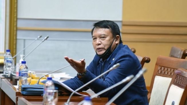 TB Hasanuddin Tanggapi Rencana China Bangun Pangkalan Militer di Indonesia