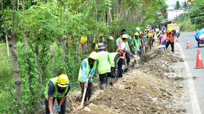 Percepat Pemulihan Ekonomi Masyarakat, Simak Berbagai Program Cash for Work