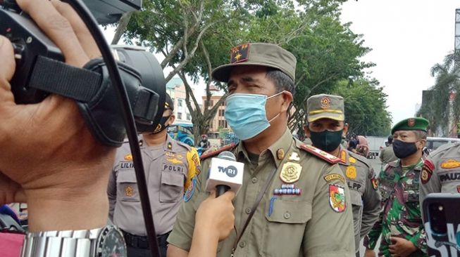 Oknum Satpol PP Minta Jatah Durian dari PKL, Pedagang: Modusnya Menertibkan