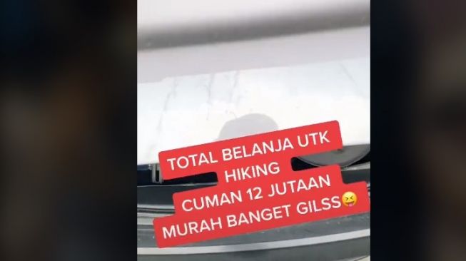 Sobat Miskin Ambyar! Sultan Beli Jaket Hiking hingga Jajan Habis Rp 12 Juta