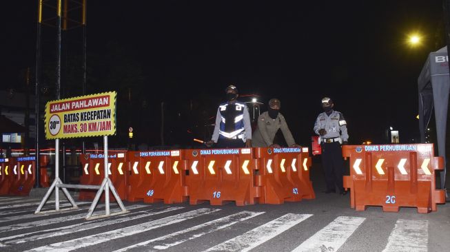 Covid-19 Menggila, Pemkot Makassar Berlakukan Jam Malam Bagi Warga