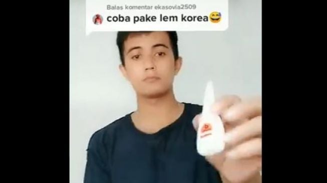 Viral Skin Care Wajah Pakai Lem Korea, Malah Panen Cibiran Netizen