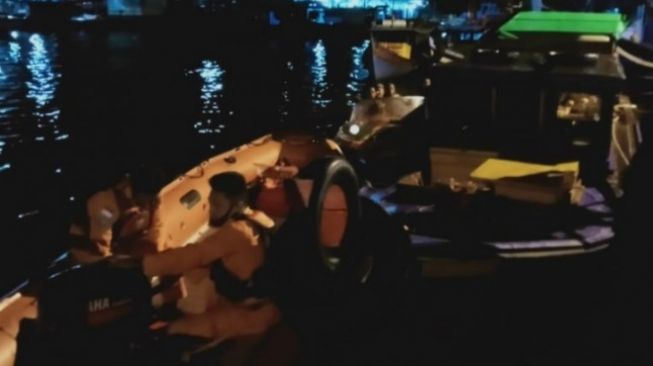 Kapal Cepat Terbakar di Kubu Raya, Bocah 4 Tahun Dikabarkan Hilang