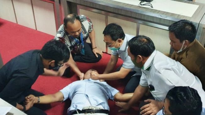 Jatuh saat Ikut Rapat Anggaran, Anggota DPRD Sulsel Ince Langke Meninggal