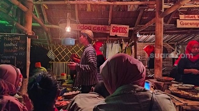 Suasana di Pasar Jaten Kampung Jawi Kota Semarang (Suara.com/Dadi Yusuf) 