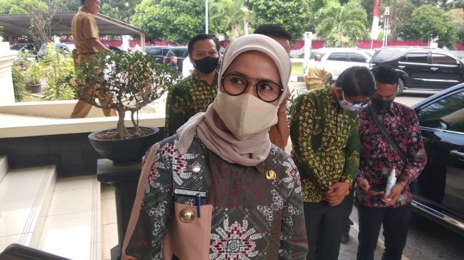 Banten Terapkan PSBB, Bupati Iti Optimalkan Perbup Adaptasi Kebiasaan Baru